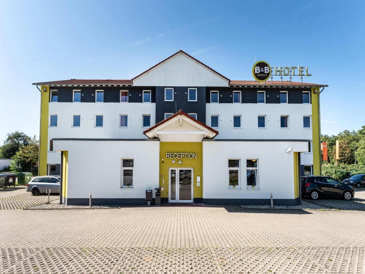 B&B Hotel Freiburg-Nord Exterior photo